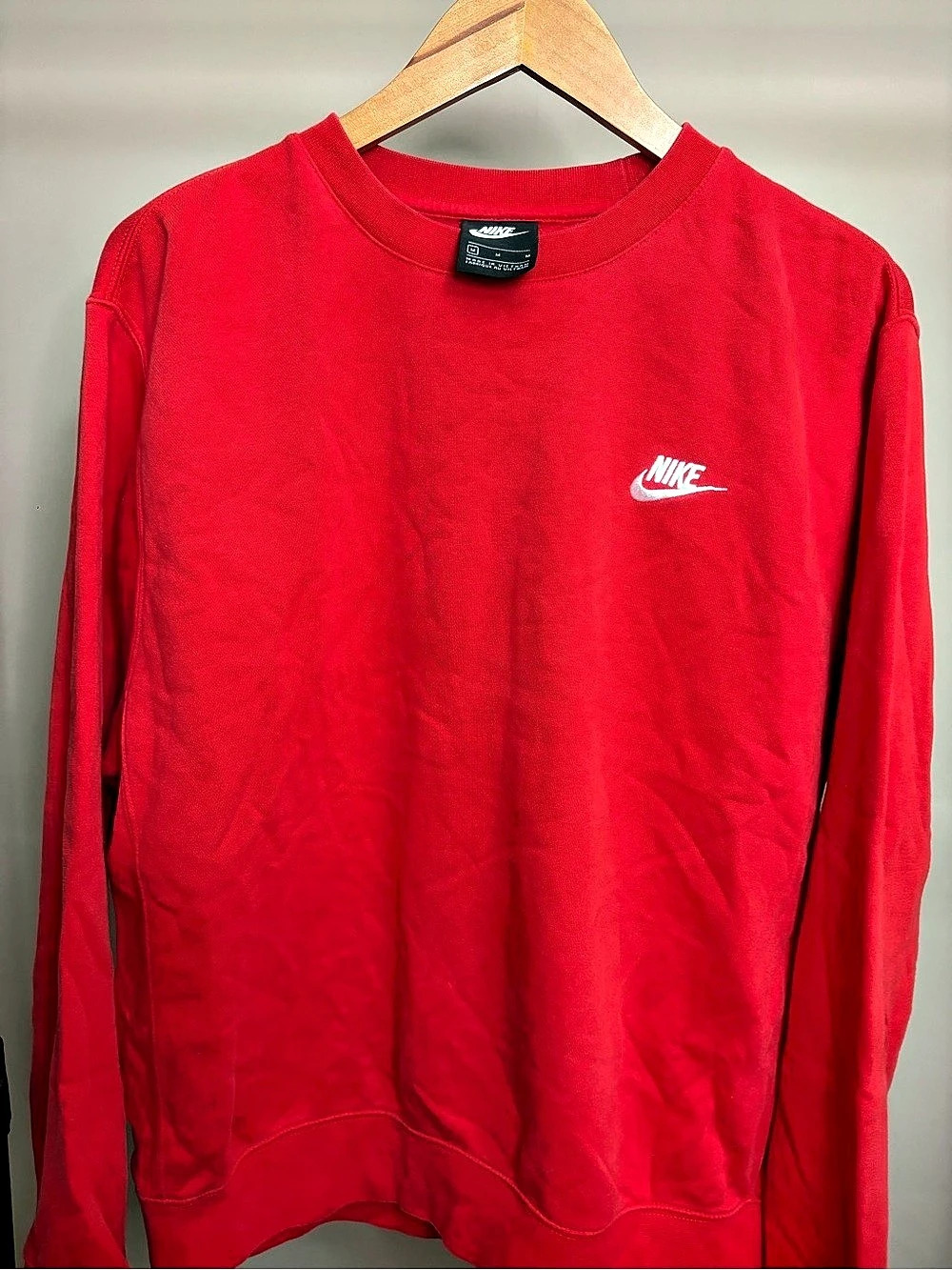 Nike Sportswear Club Fleece Crewneck Red Medium
